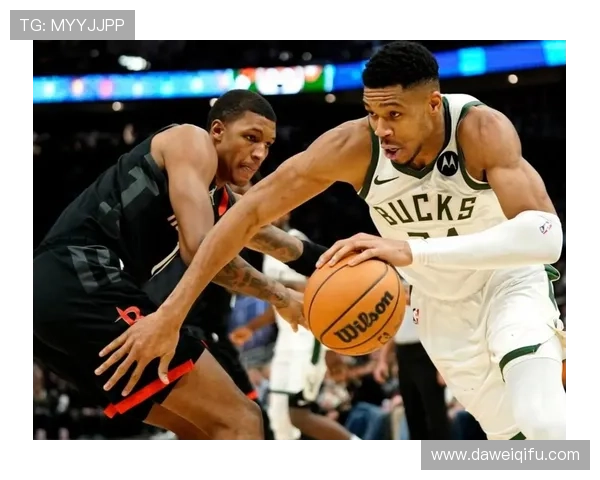 字母哥上半场表现抢眼砍下16分9篮板罚球命中率提升至60